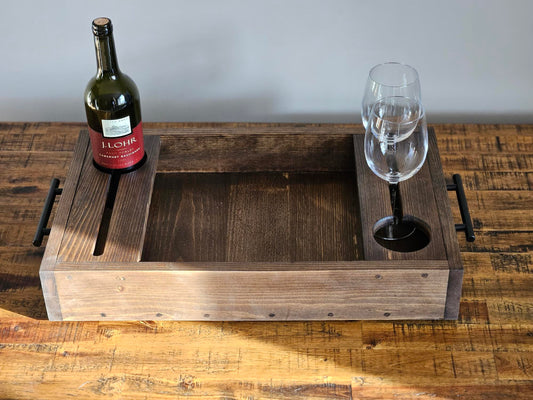 Wine serving board